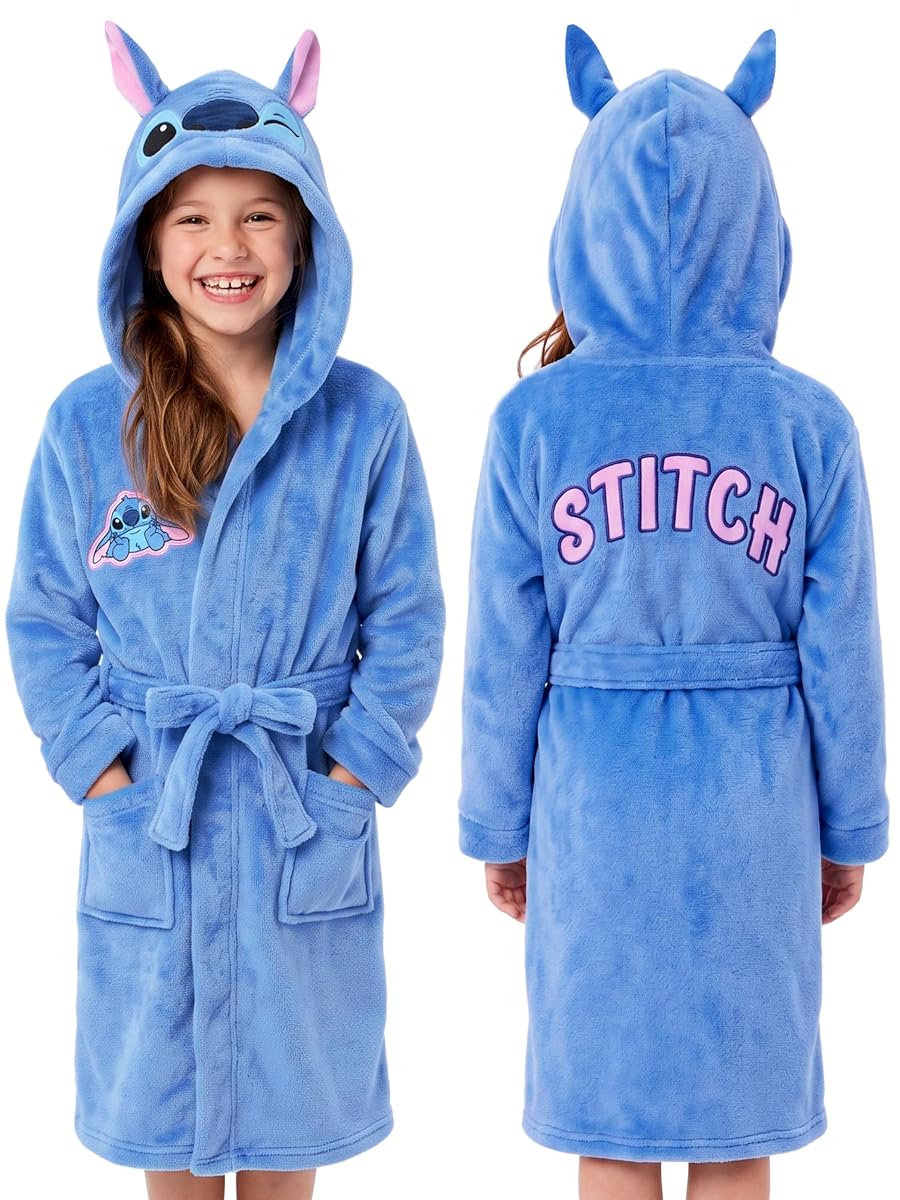 Robe de chambre enfant bleue en molleton, avec capuche à oreilles 3D et patch brodé.
